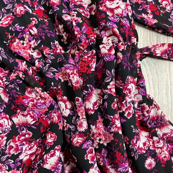 Isabel Maternity Black Floral Chiffon Tiered Woven Dress - Size Small - NWT - Picture 4 of 9